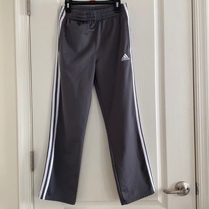Boys Adidas 10/12 pants